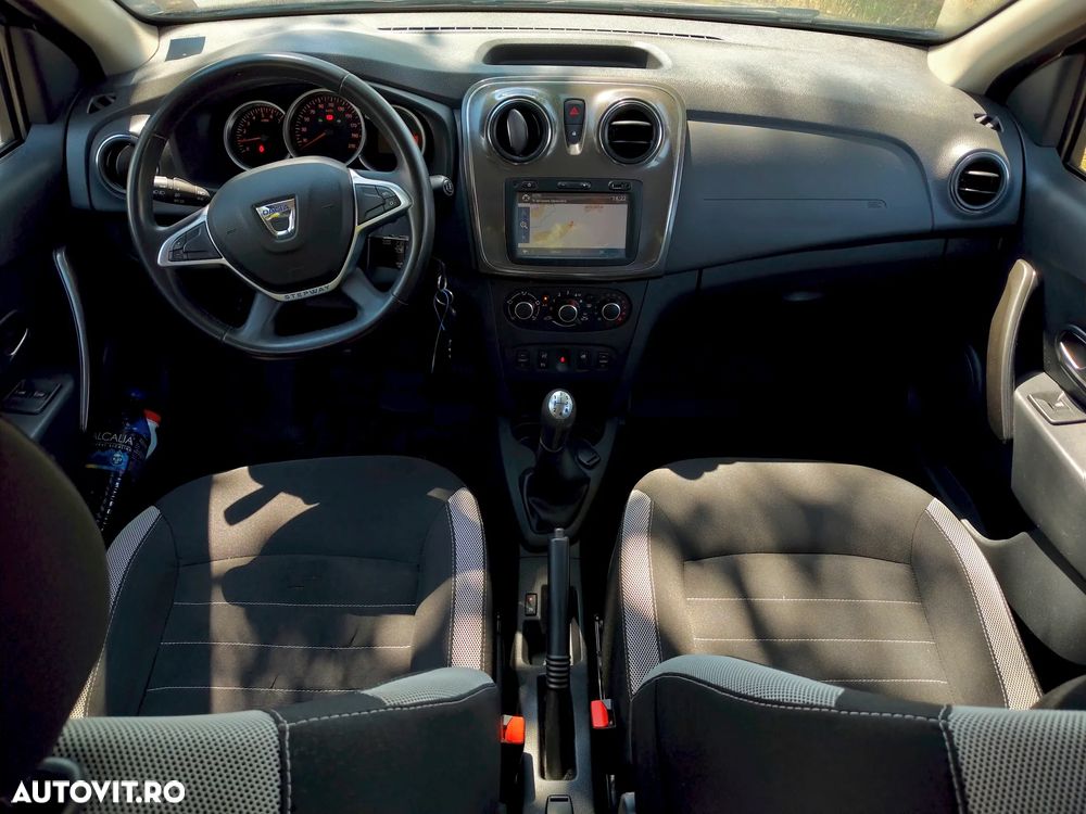 Dacia Sandero 0.9 90CP Stepway - 6