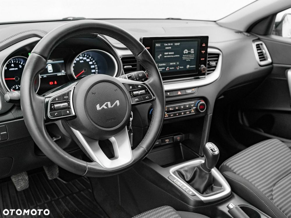 Kia Ceed 1.5 T-GDI M - 7
