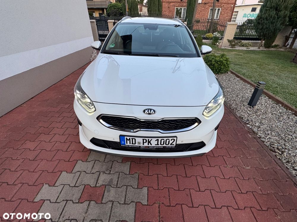 Kia Ceed - 7