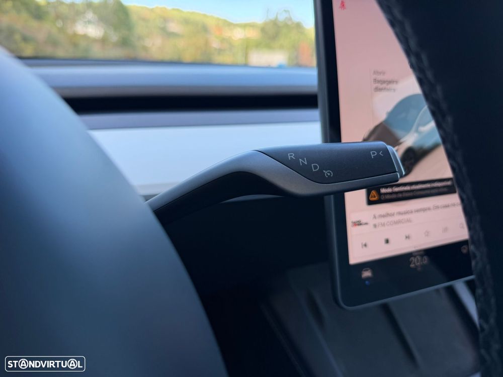 Tesla Model Y Long Range Tração Traseira - 22
