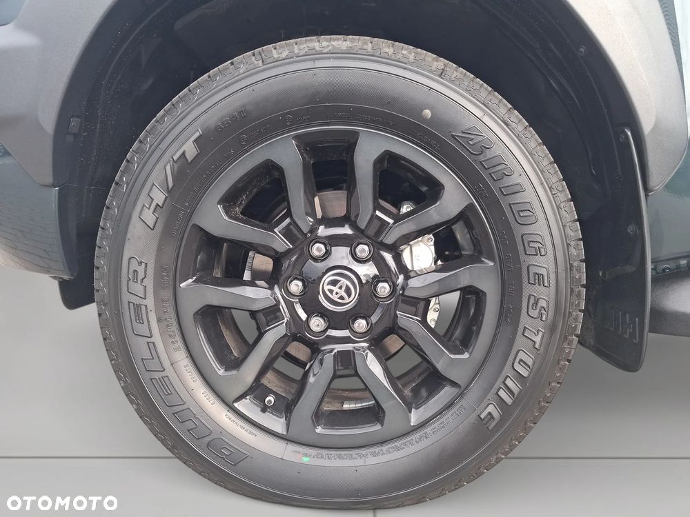 Toyota Hilux 2.8 D-4D Double Cab Invincible 4x4 - 22