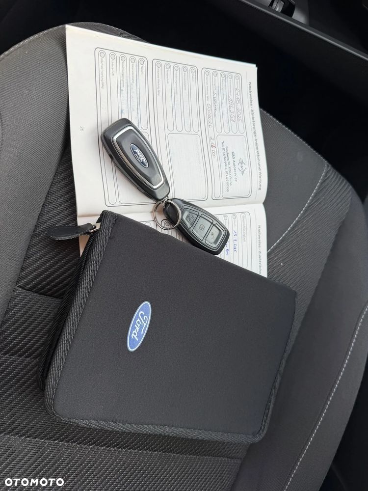 Ford Kuga 2.0 TDCi 4x4 SYNC - 9