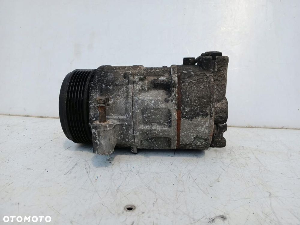 SPRĘŻARKA KLIMATYZACJI KOMPRESOR BMW 3 320d E90 E91 2.0D N47D20C 6935613-02 - 3