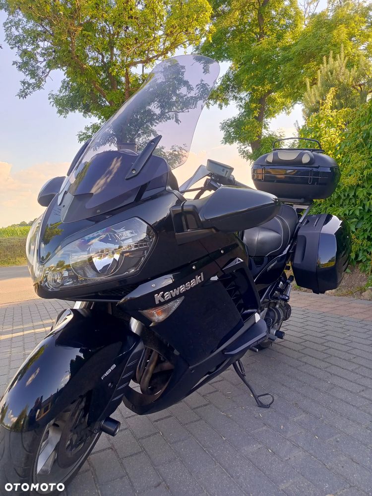 Kawasaki GTR - 5