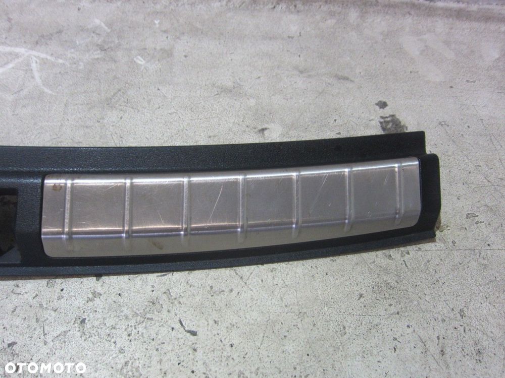 BMW X1 F48 OSŁONA KRAWĘDZI PASA TYLNEGO BAGAŻNIKA PRÓG 7413689 51477413689 - 5