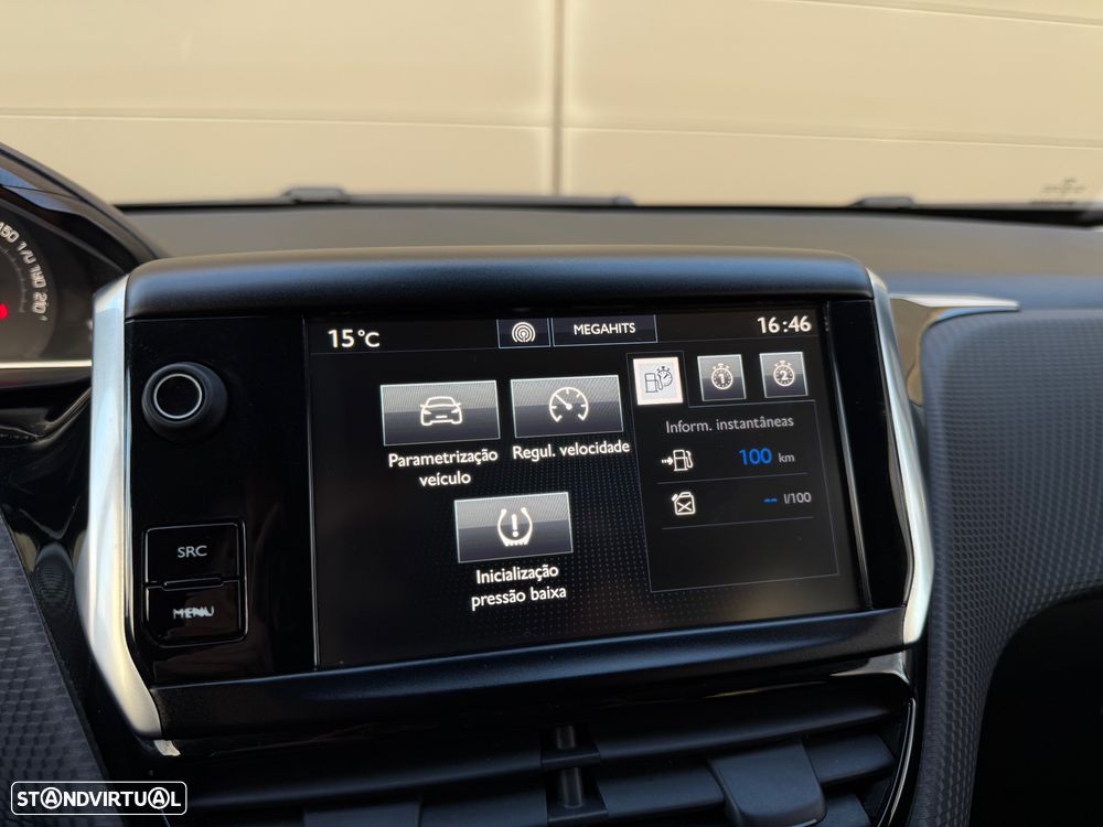 Peugeot 208 1.2 PureTech Allure - 11