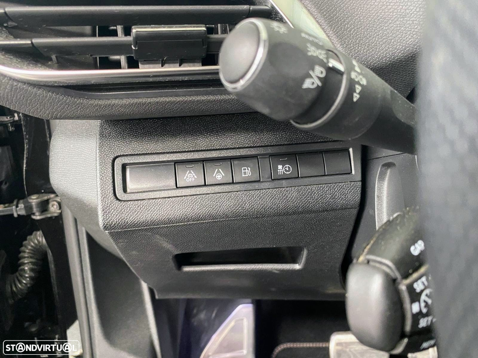 Peugeot 3008 1.6 Hybrid GT Line e-EAT8 - 20