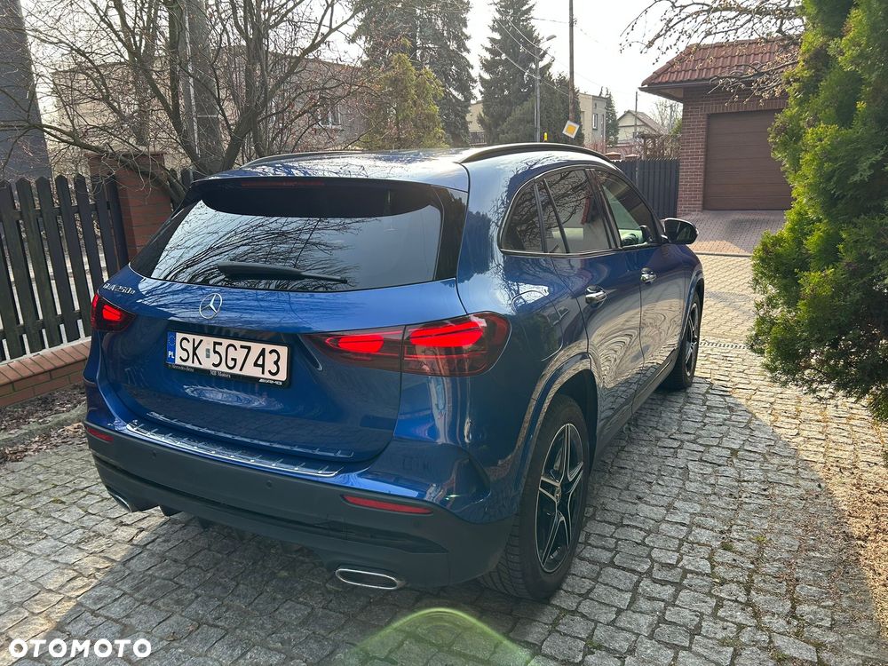 Mercedes-Benz GLA 250e AMG Line - 5