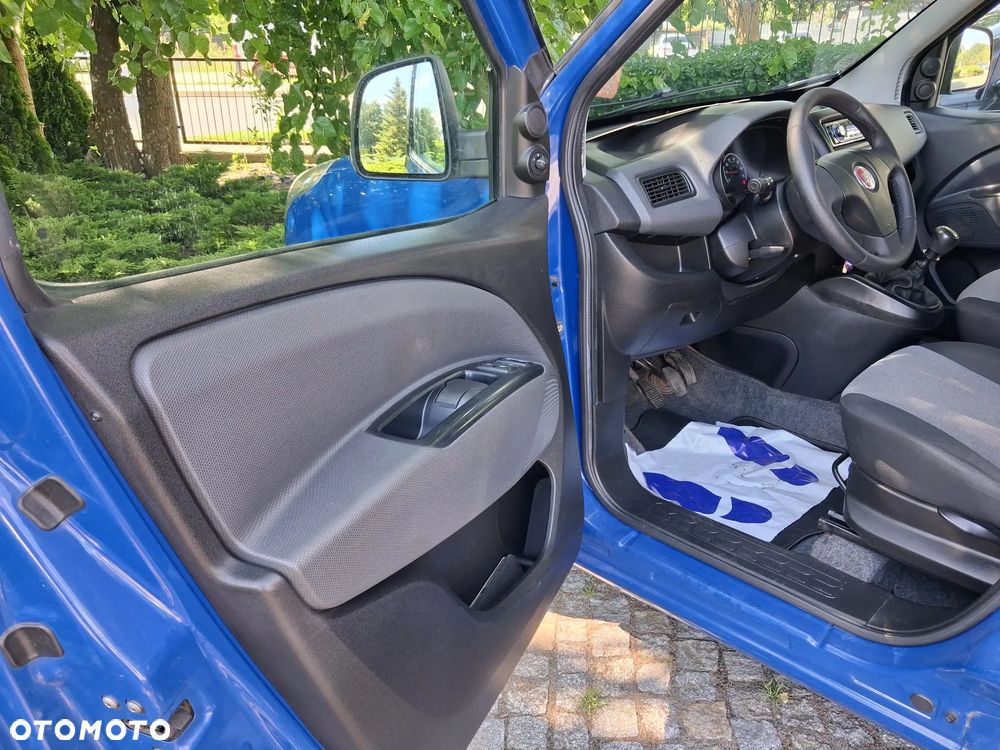 Fiat Doblo 1.6 16V Multijet Start&Stopp Emotion Family - 23