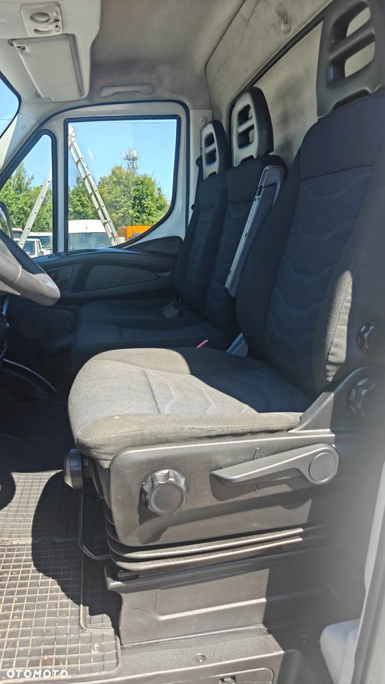 Iveco Daily na Bliźniaku 50C18 PLANDEKA 3,0/180km - 13