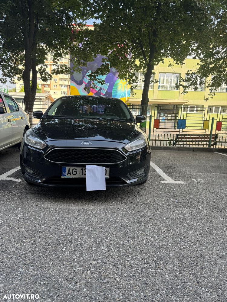 Ford Focus - 1