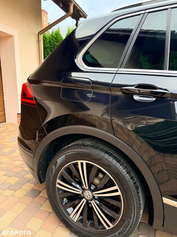 Volkswagen Tiguan 2.0 TDI SCR IQ.DRIVE - 9
