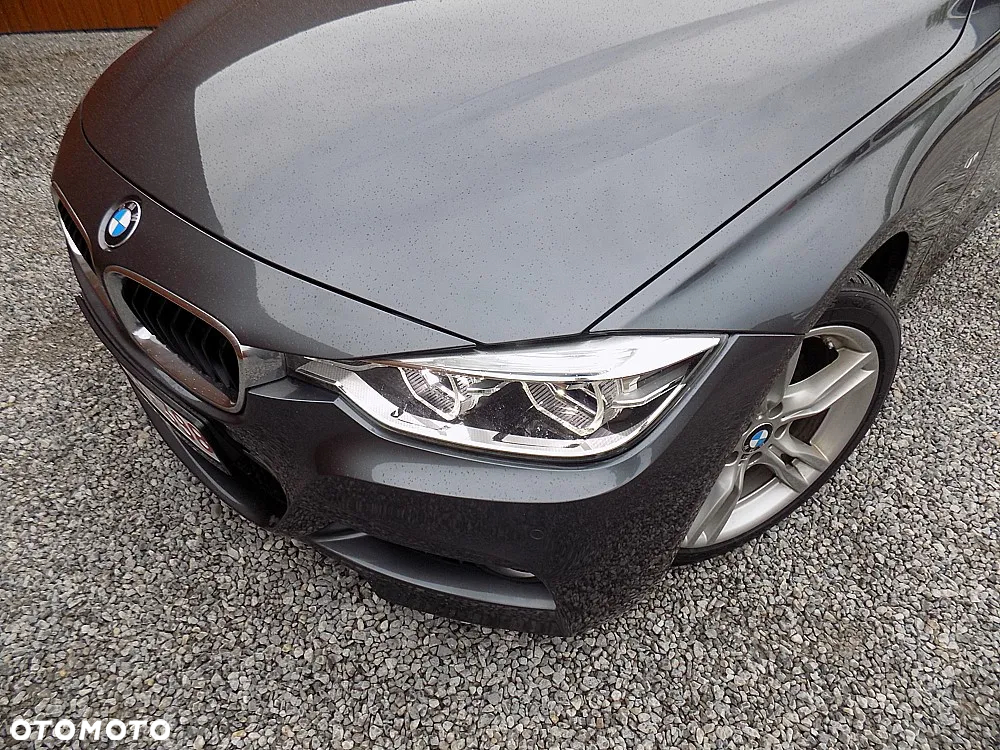 BMW Seria 3 318d M Sport - 26