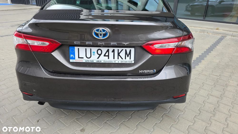 Toyota Camry 2.5 Hybrid Comfort CVT - 8