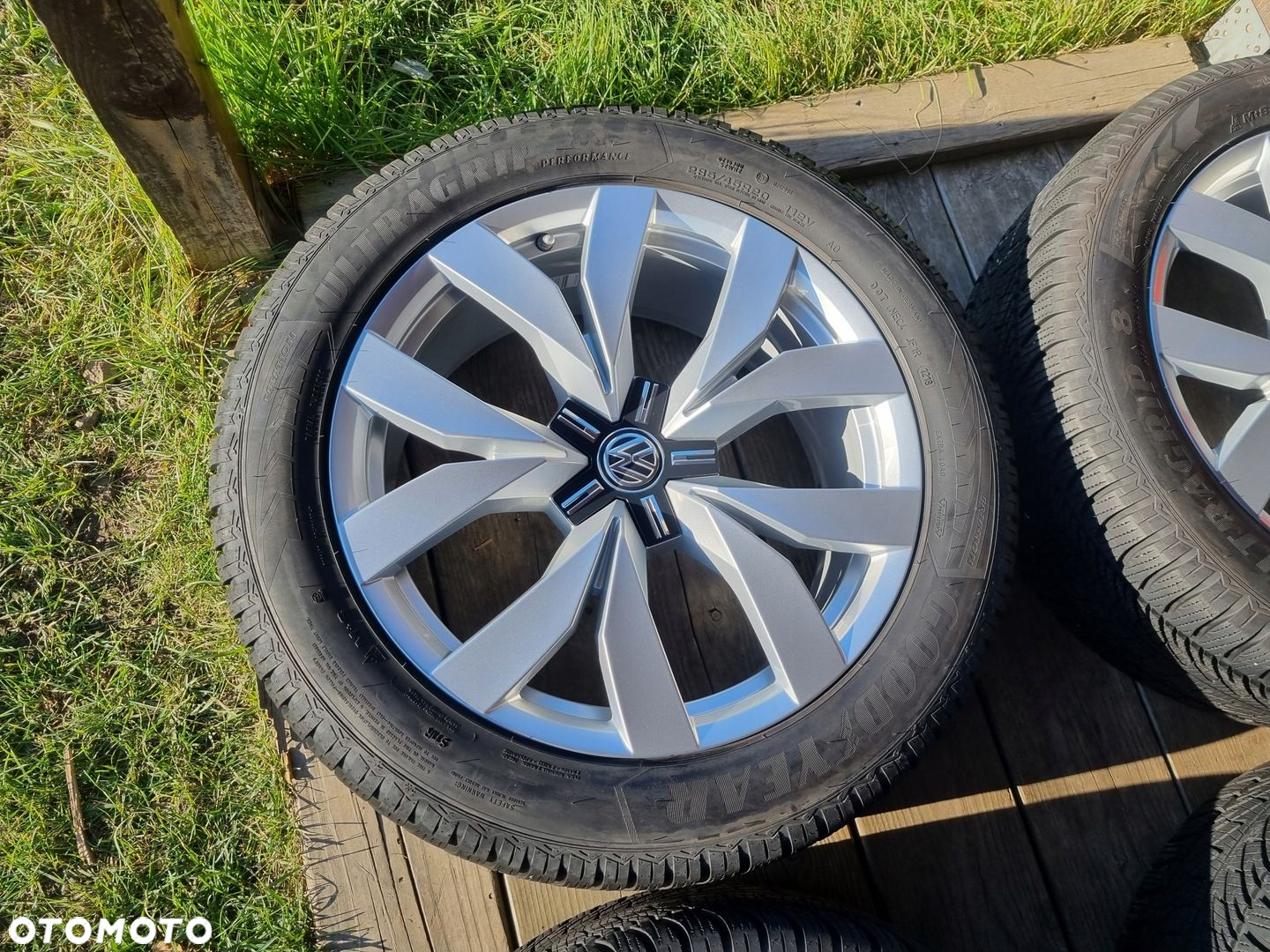 VW TOUAREQ III alu 9X20 ET33 5X112,super stan - 5