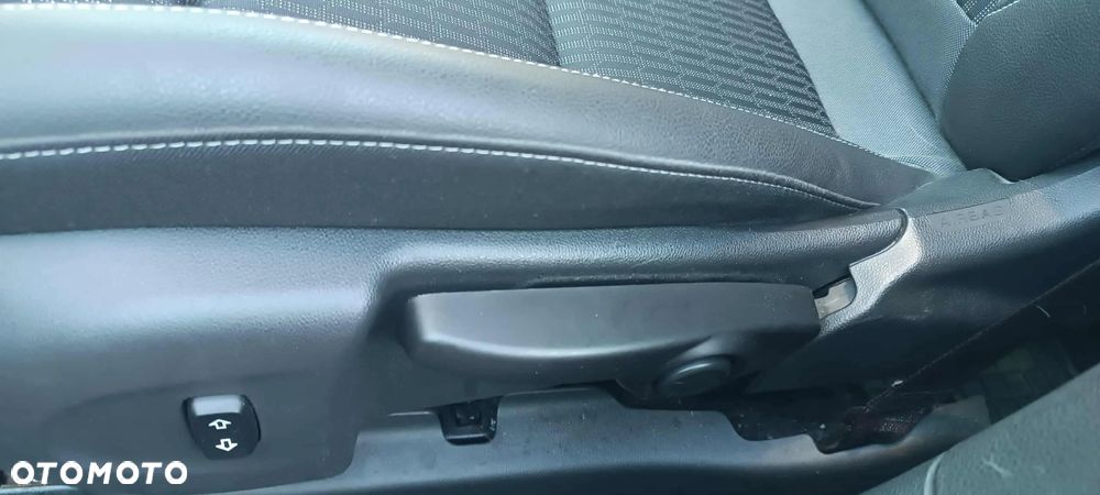 Opel Astra V 1.5 CDTI Elegance - 18