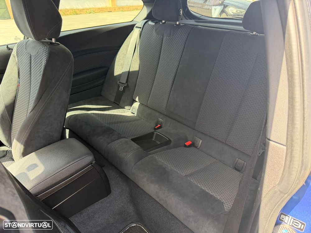 BMW 125 d Pack M - 16