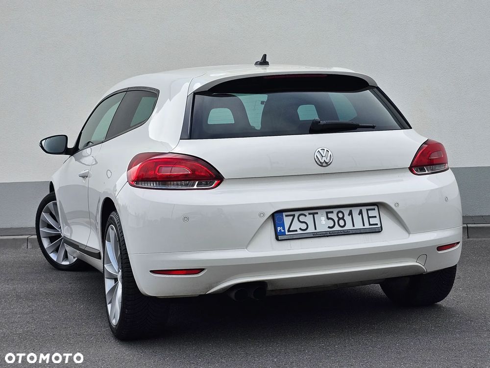 Volkswagen Scirocco 2.0 TDI DSG Life - 7