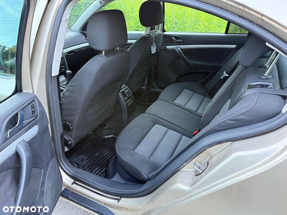 Skoda Octavia - 7