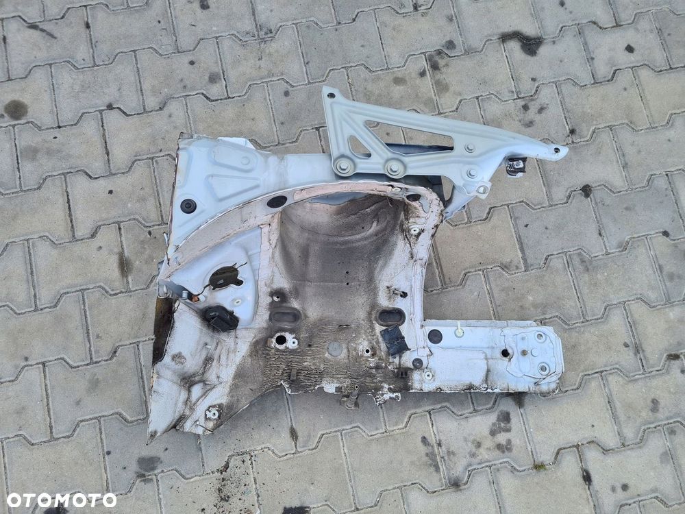 BMW X1 F48 ĆWIARTKA PODŁUŻNICA KIELICH PRAWY PRZÓD KOLOR A300 - 3