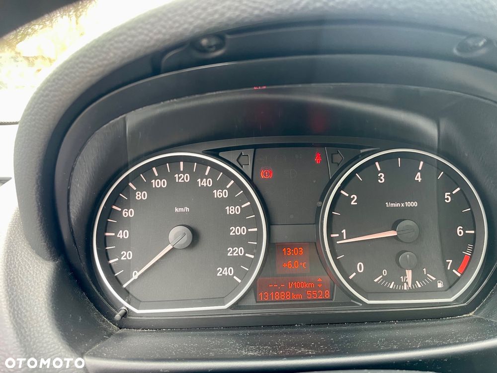 BMW Seria 1 116i - 11