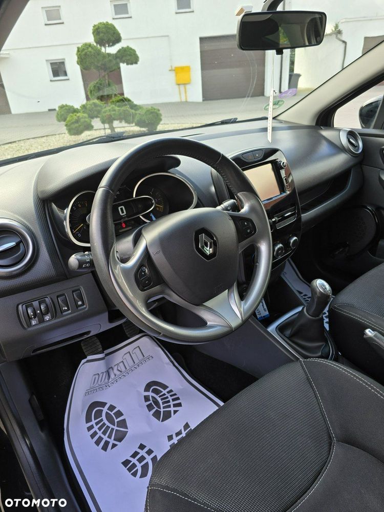 Renault Clio - 15