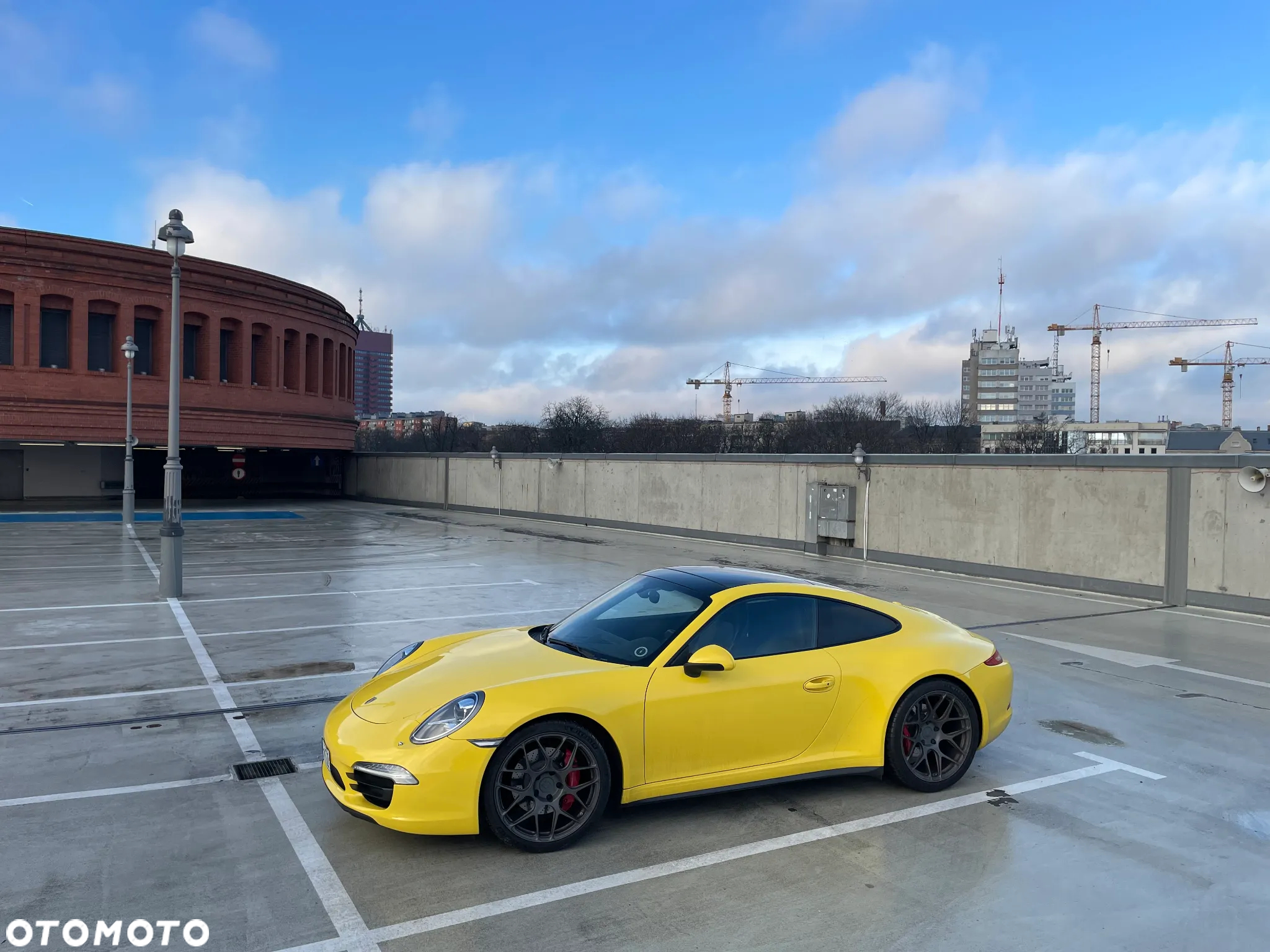 Porsche 911 Carrera 4S PDK - 23