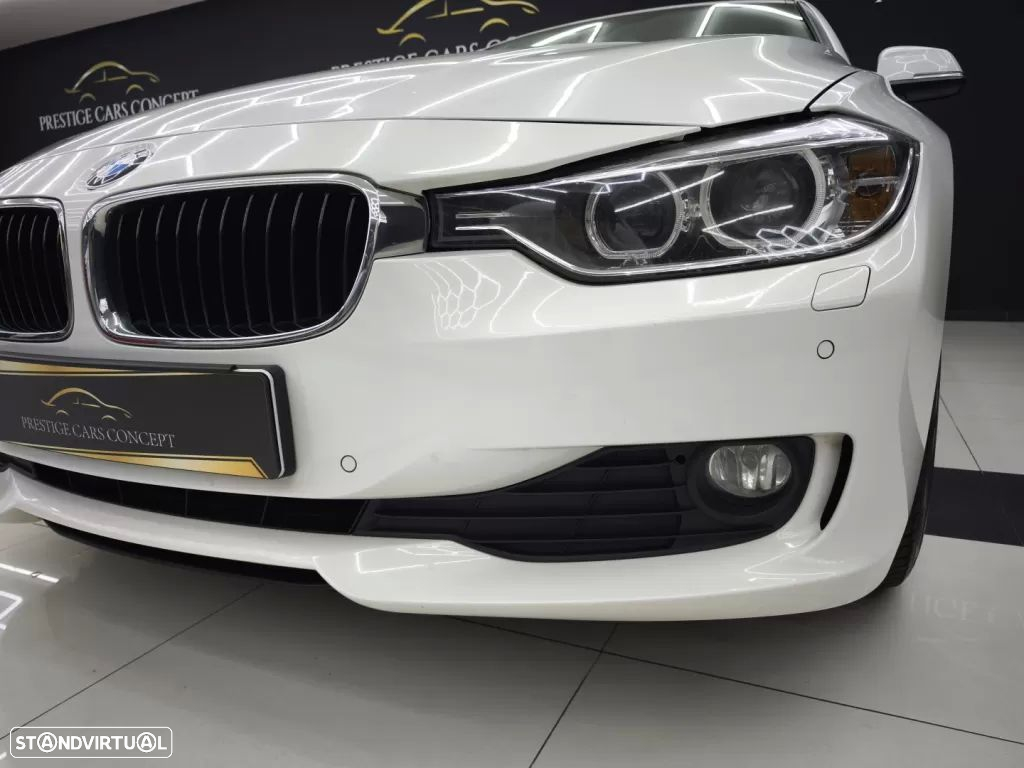 BMW 320 d Aut. Modern Line - 10
