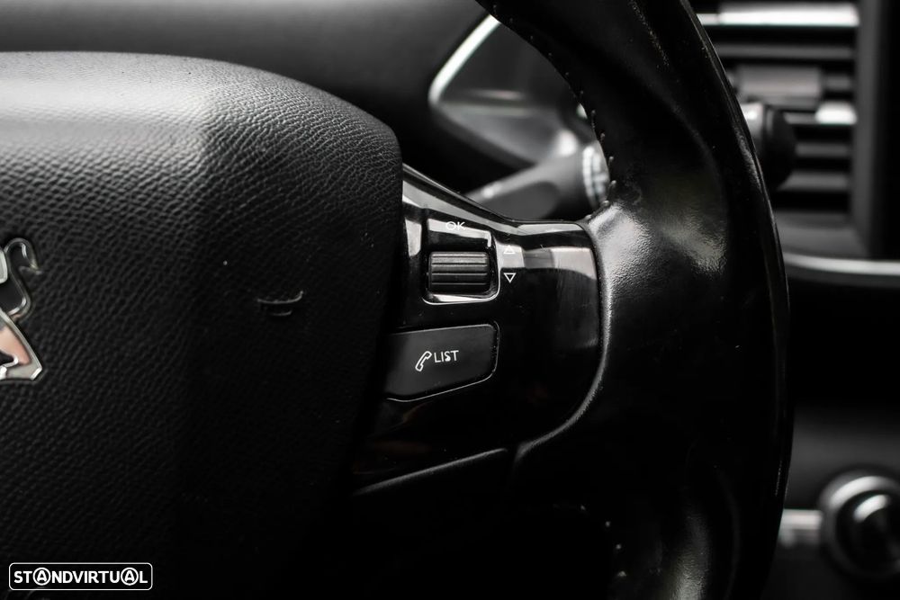 Peugeot 308 SW 1.6 BlueHDi Style - 12