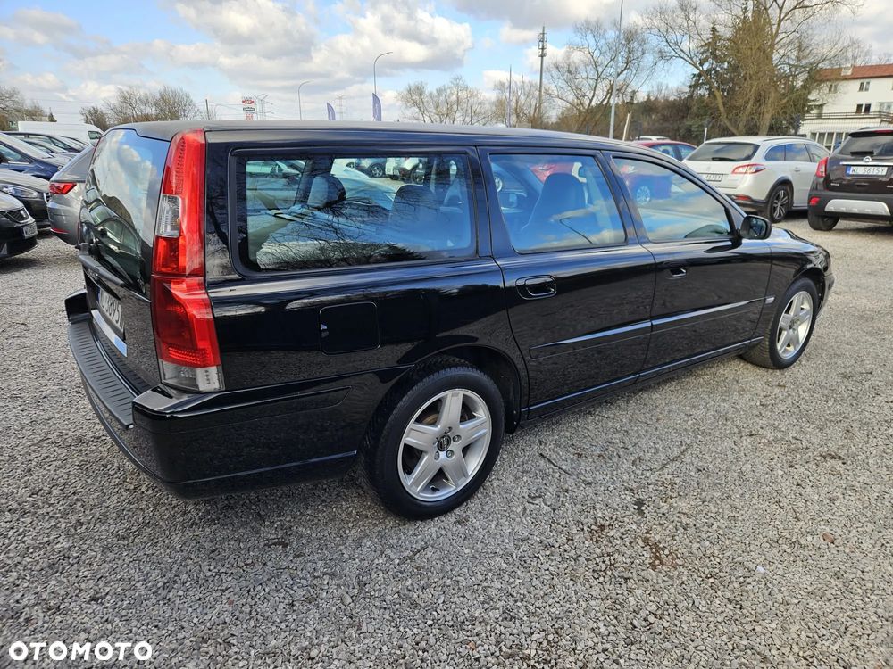 Volvo V70 2.4 Summum - 14