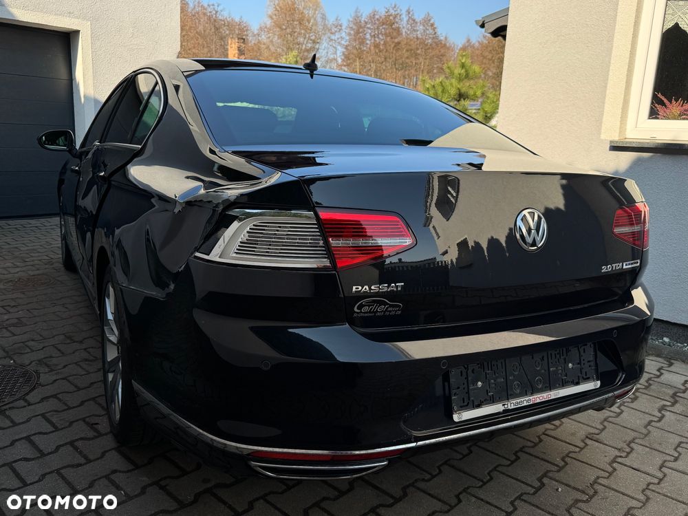 Volkswagen Passat 2.0 TDI (BlueMotion Technology) Highline - 8