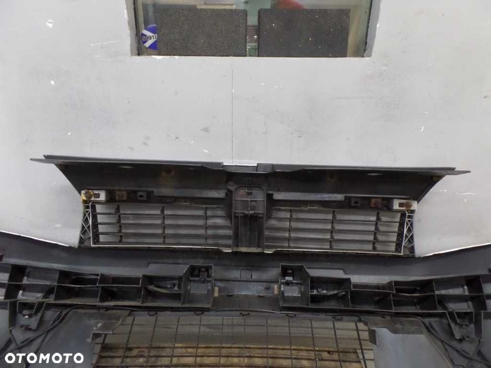 DACIA DUSTER 09-13 ZDERZAK PRZOD GRILL ATRAPA HALOGENY TEK23 - 14
