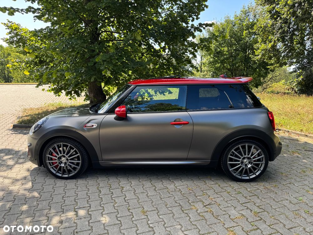 MINI John Cooper Works - 4