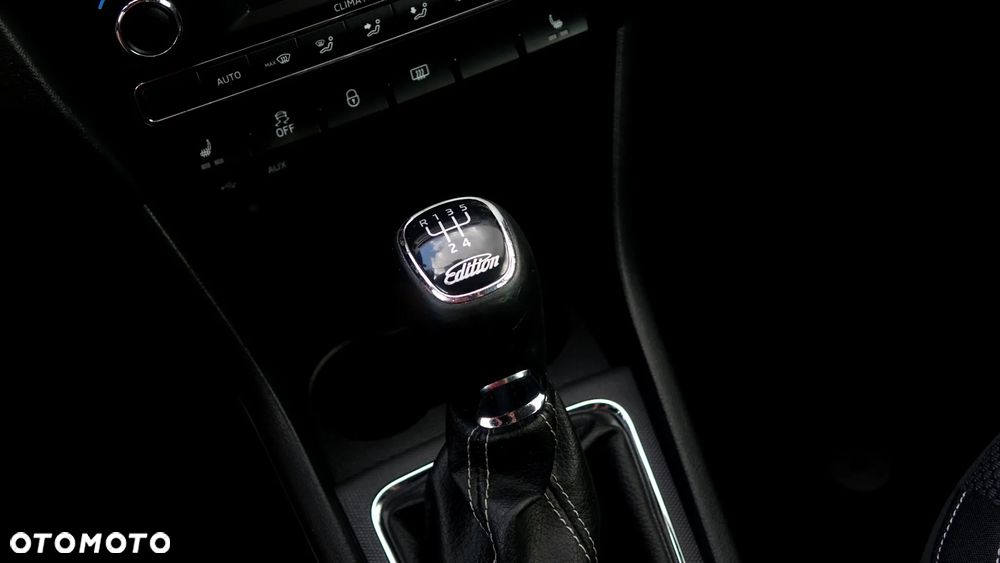 Skoda RAPID - 20