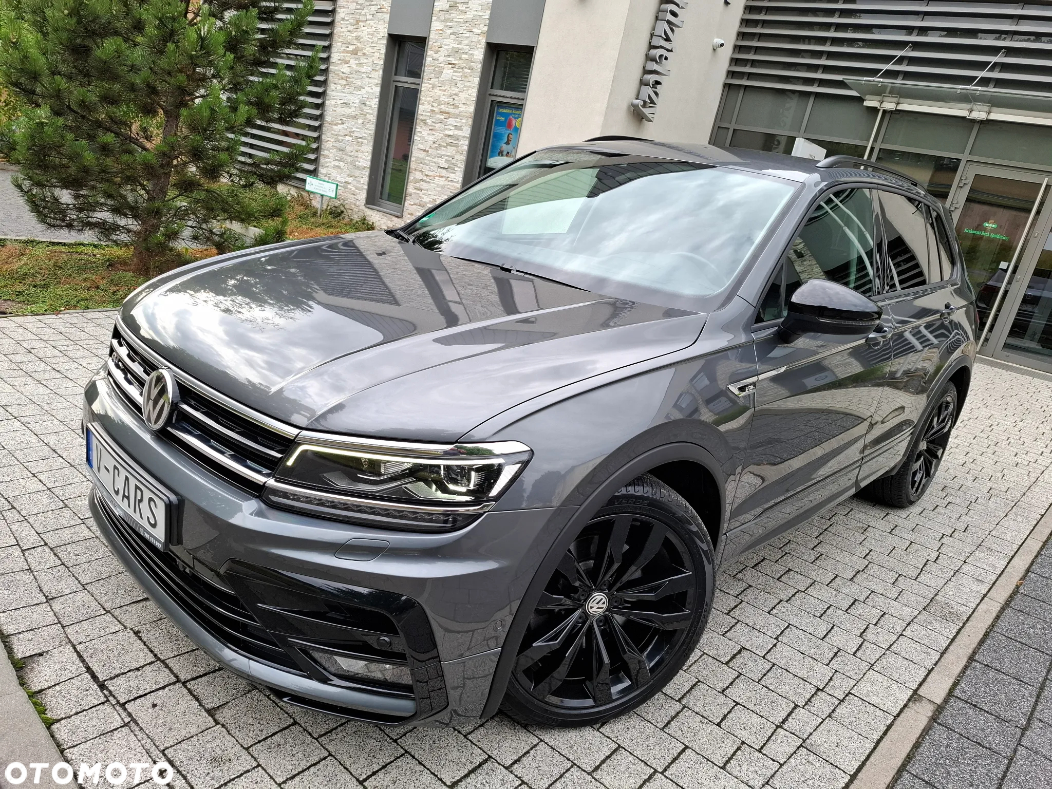 Volkswagen Tiguan 2.0 TDI SCR 4MOTION DSG Highline - 10