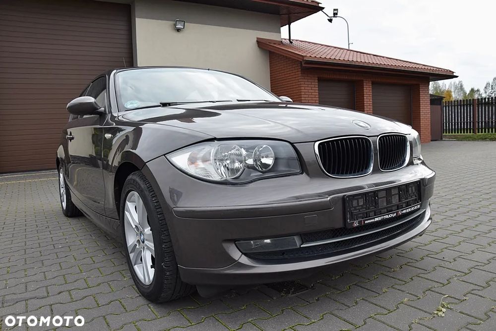 BMW Seria 1 116i - 12