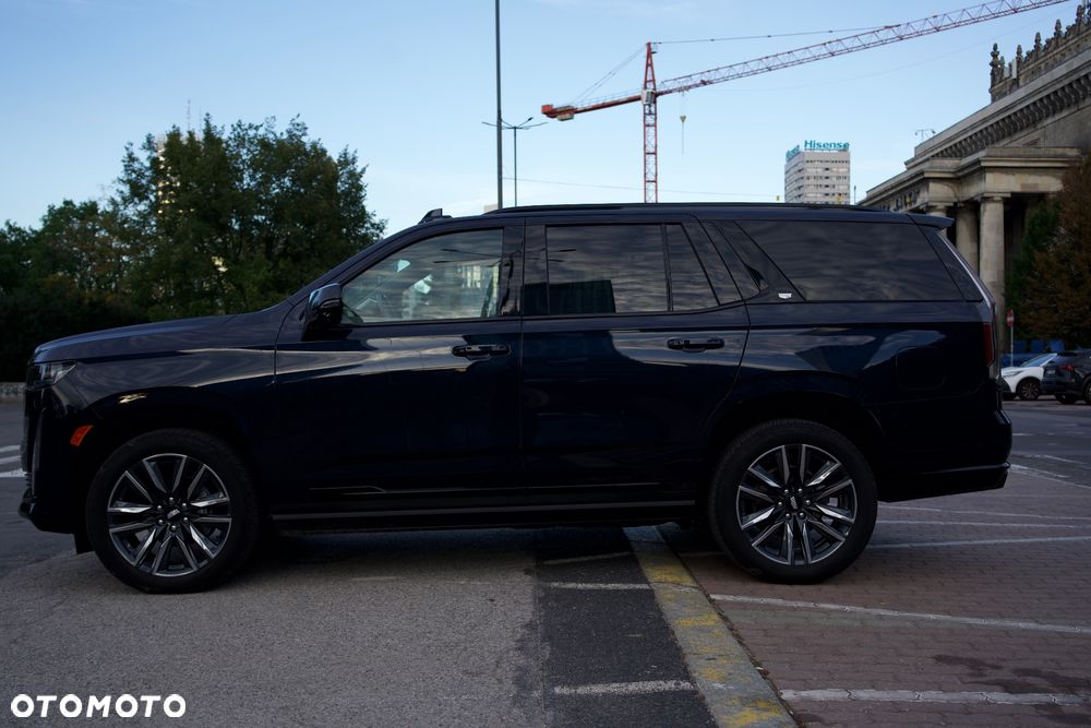 Cadillac Escalade 6.2 V8 Sport Luxury - 2