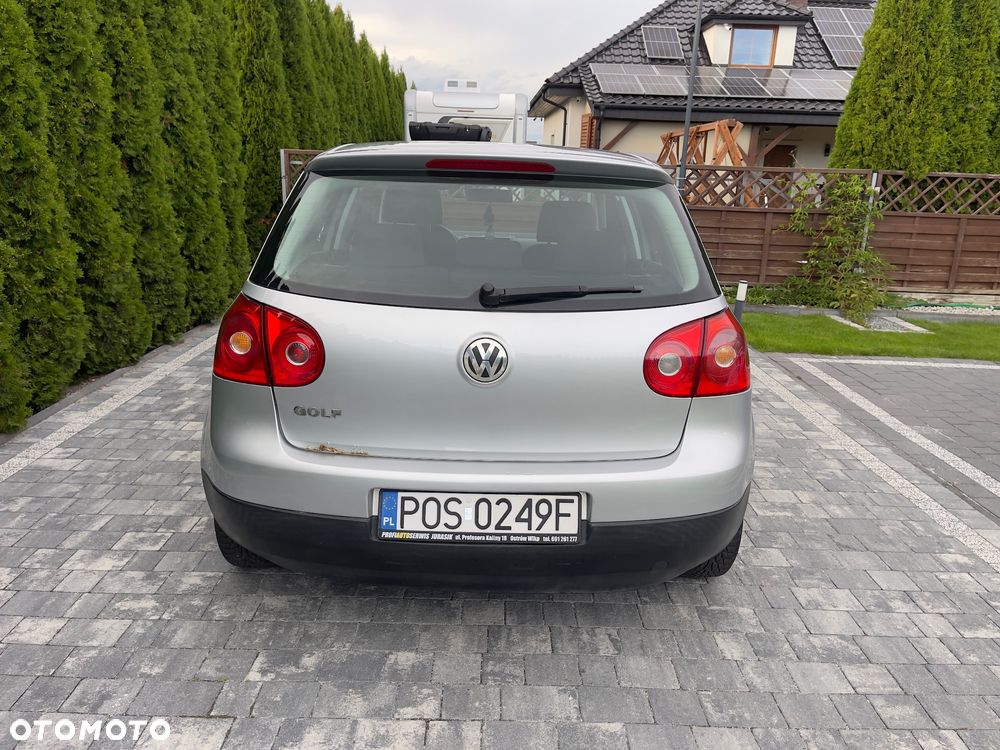 Volkswagen Golf - 31