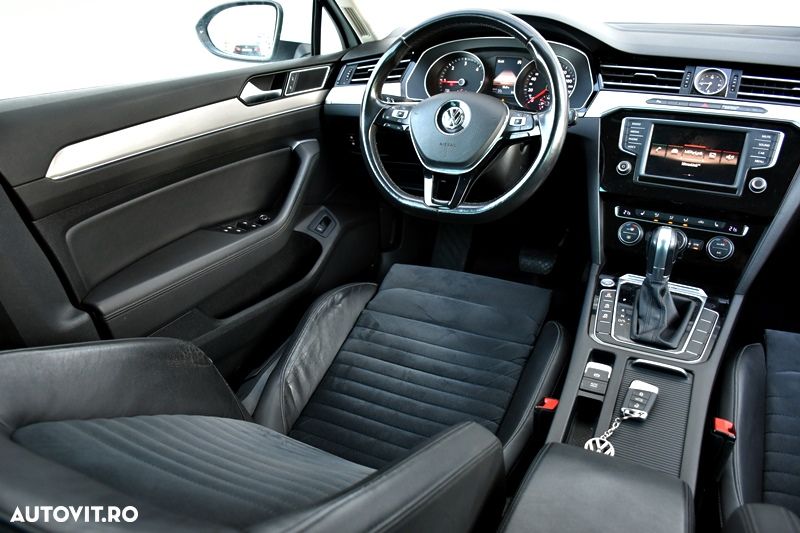 Volkswagen Passat - 16