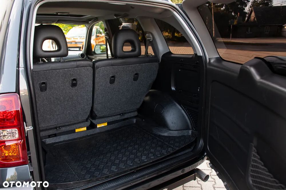 Toyota RAV4 4x4 Executive - 16