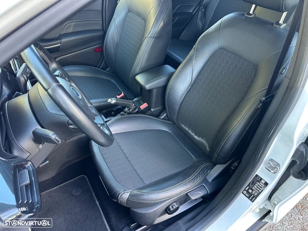 Ford Fiesta 1.0 EcoBoost Active+ - 39