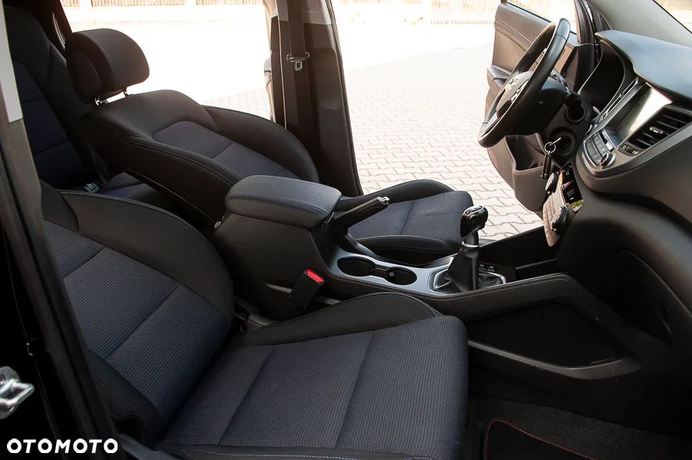 Hyundai Tucson 1.6 GDi 2WD Trend - 26