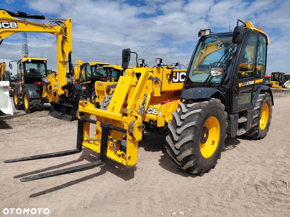 JCB 542-70 Agri Xtra - 4