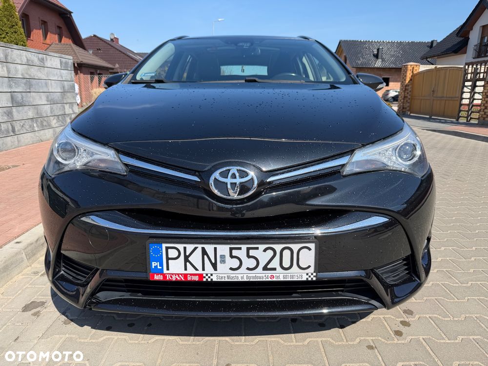 Toyota Avensis Touring Sports 1.6 D-4D Comfort - 3