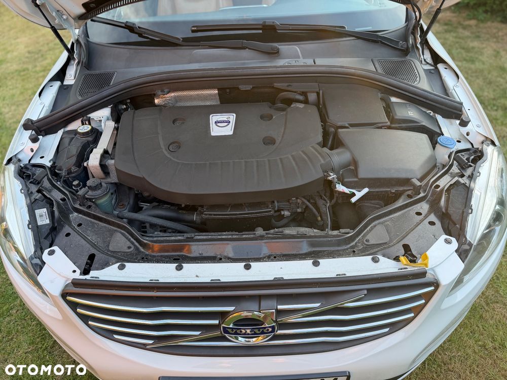 Volvo XC 60 D5 AWD Summum - 19