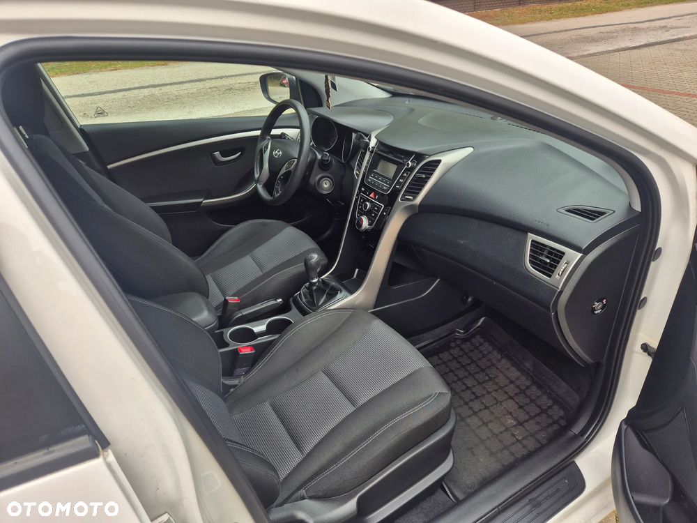 Hyundai i30 1.6 CRDi Comfort - 15