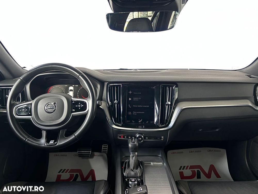 Volvo V60 T6 AWD Geartronic R-Design - 9