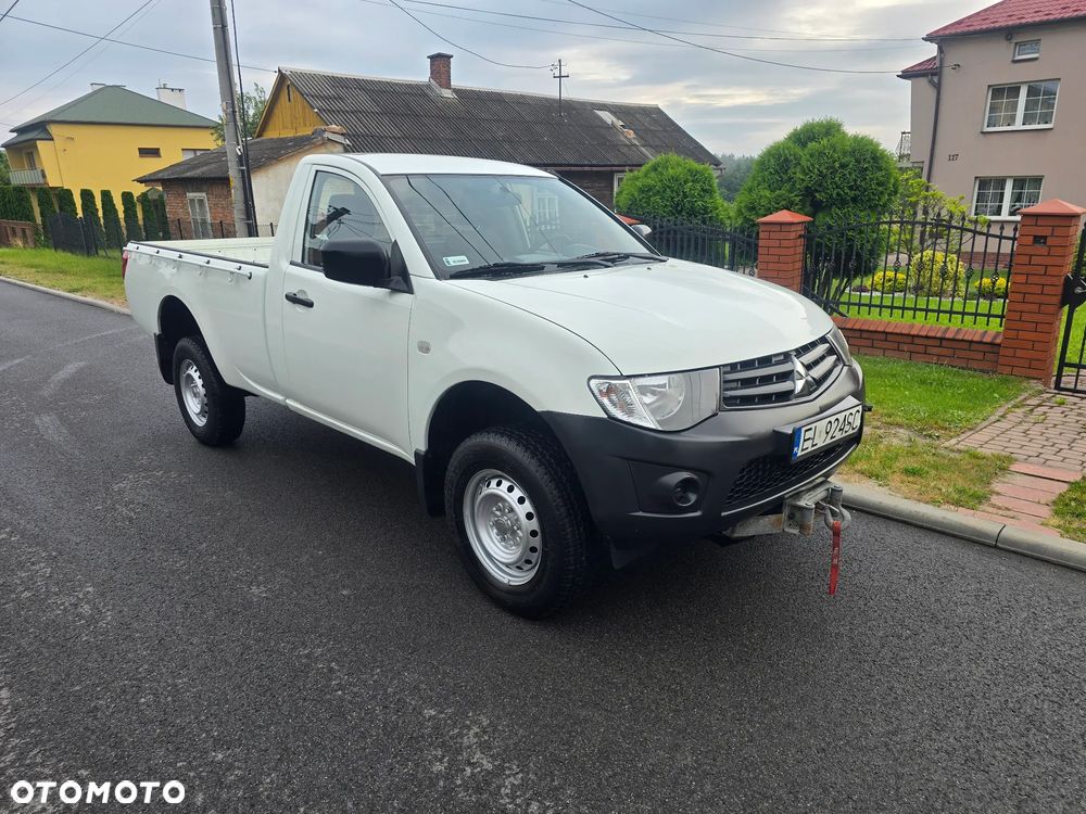 Mitsubishi L200 2.5 DID SC Inform 3os - 8