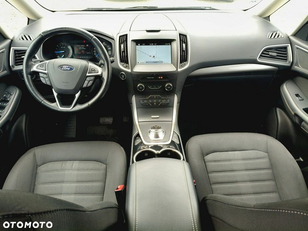 Ford Galaxy - 23