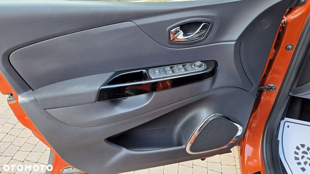 Renault Captur 1.2 TCe Intens EDC - 26